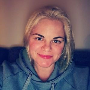 Meet your Posher, Melanie